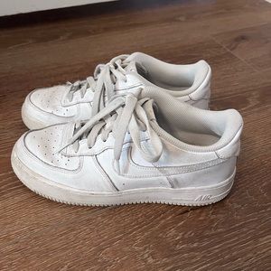Nike Air Force’s Size 7Y (Women’s 8)